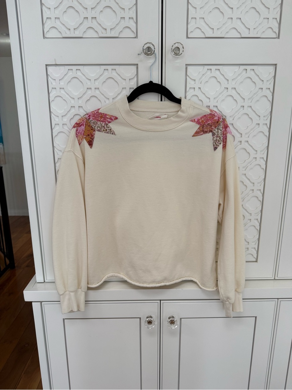 XIRENA Cream Embroidered Shoulder Star Sweatsuit - Picture 3 of 7